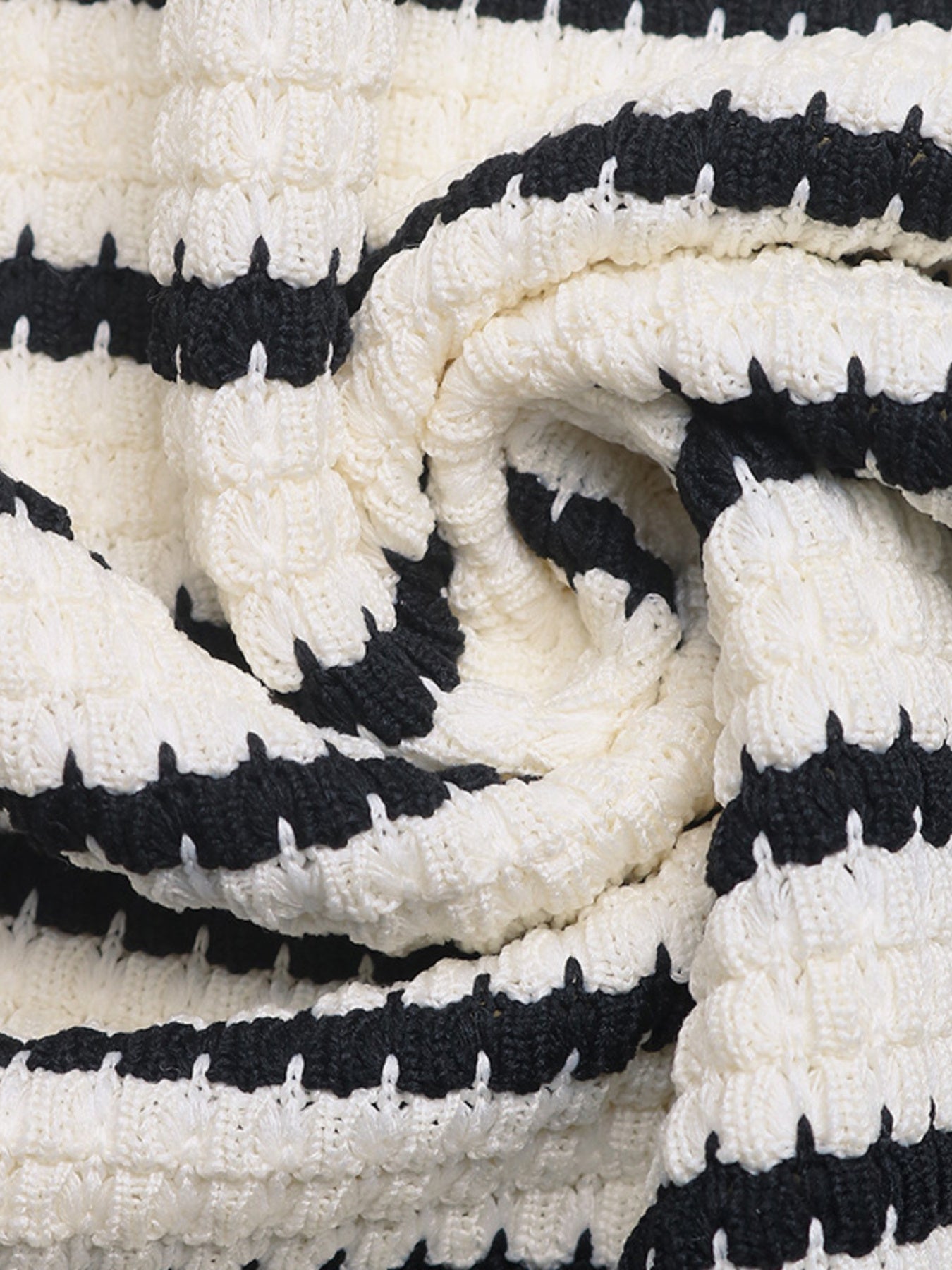 f5dd61ec56f841118917a2773704f2e6-Max