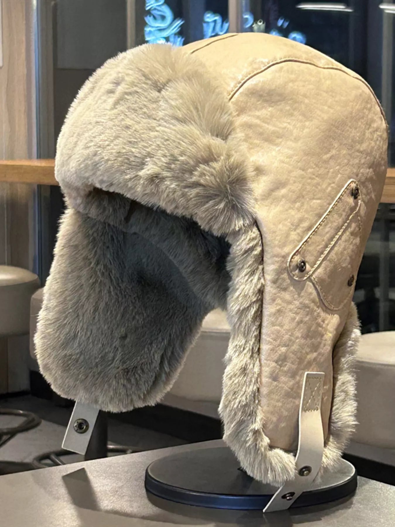 352d0f9c0e274b56a6e5b64a080e8359-Max-Origin