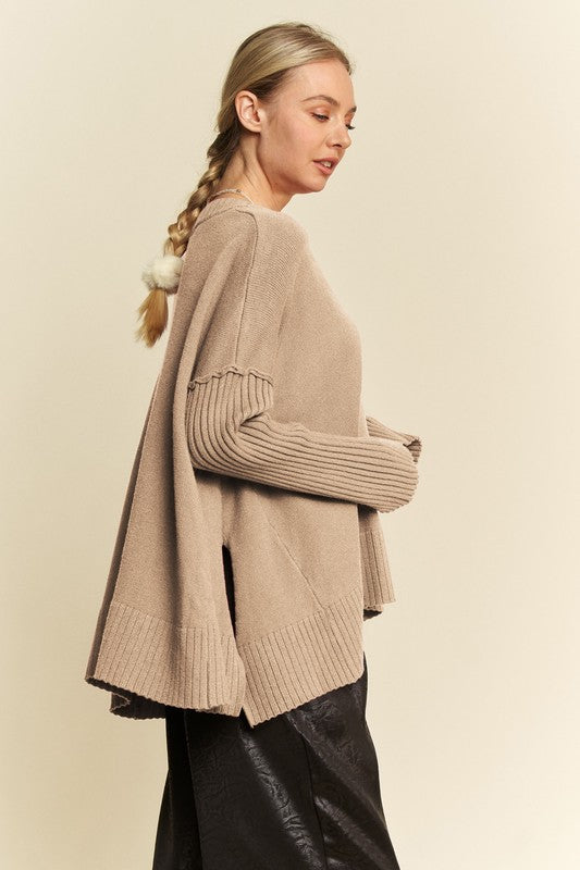 Davi & Dani Ribbed Side Slit V-Neck Sweater