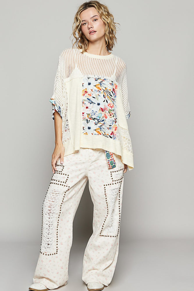 POL Hollow Out Floral Half Sleeve Knit Top