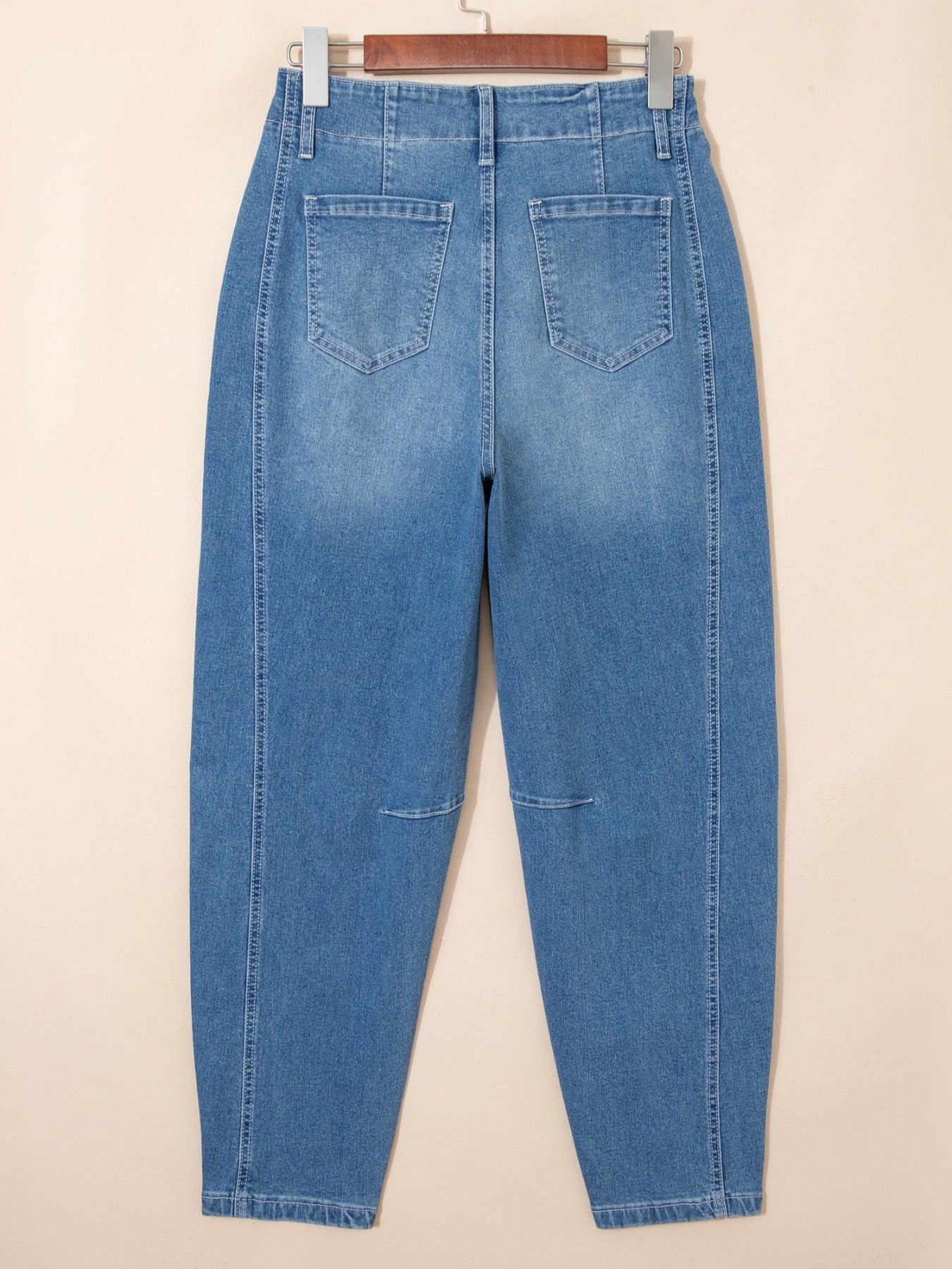 782fcb9c-7653-472a-bac0-af8a829a646b-Max