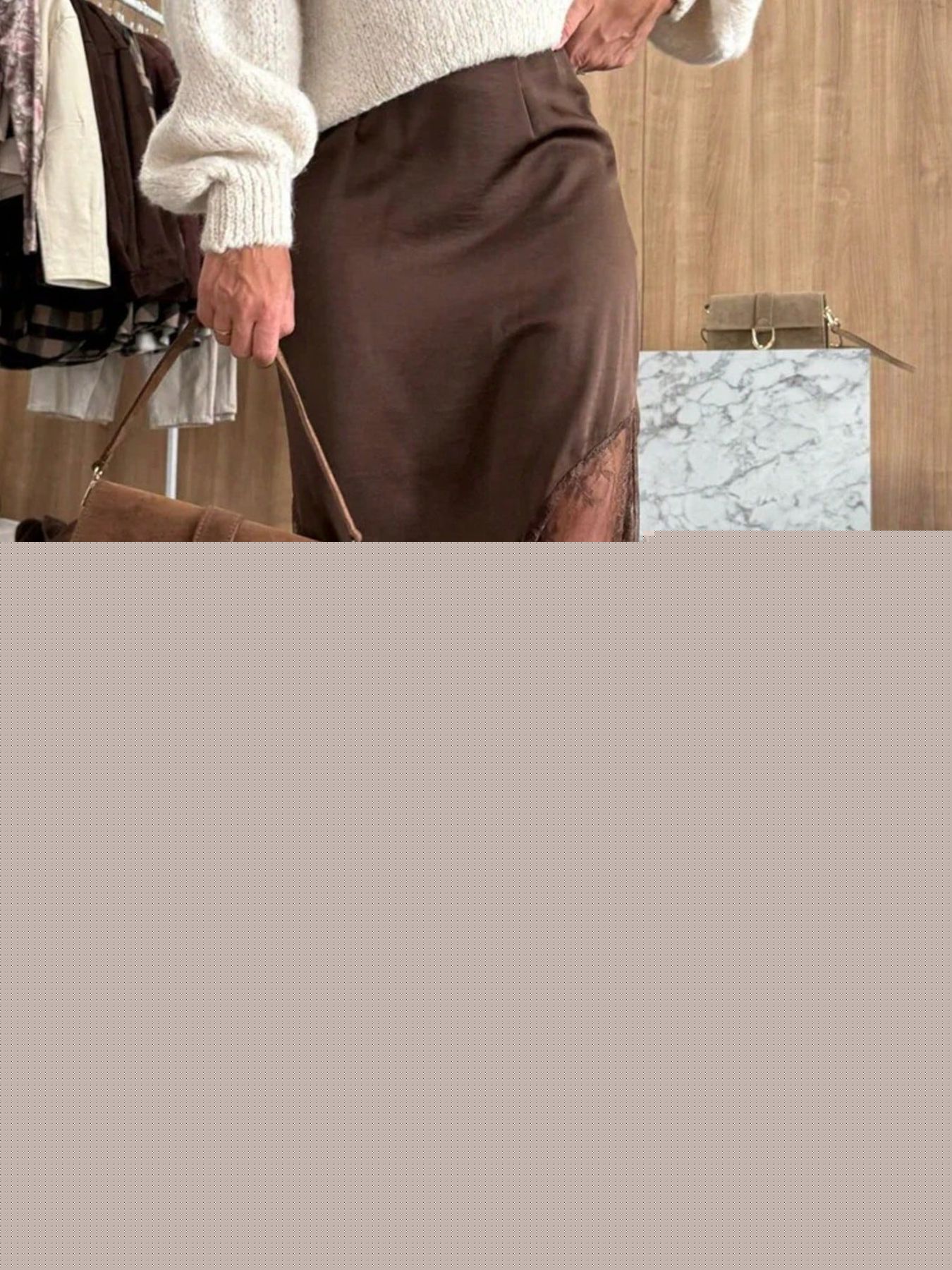 880b27ab8e7e41b989731ababa95f812-Max