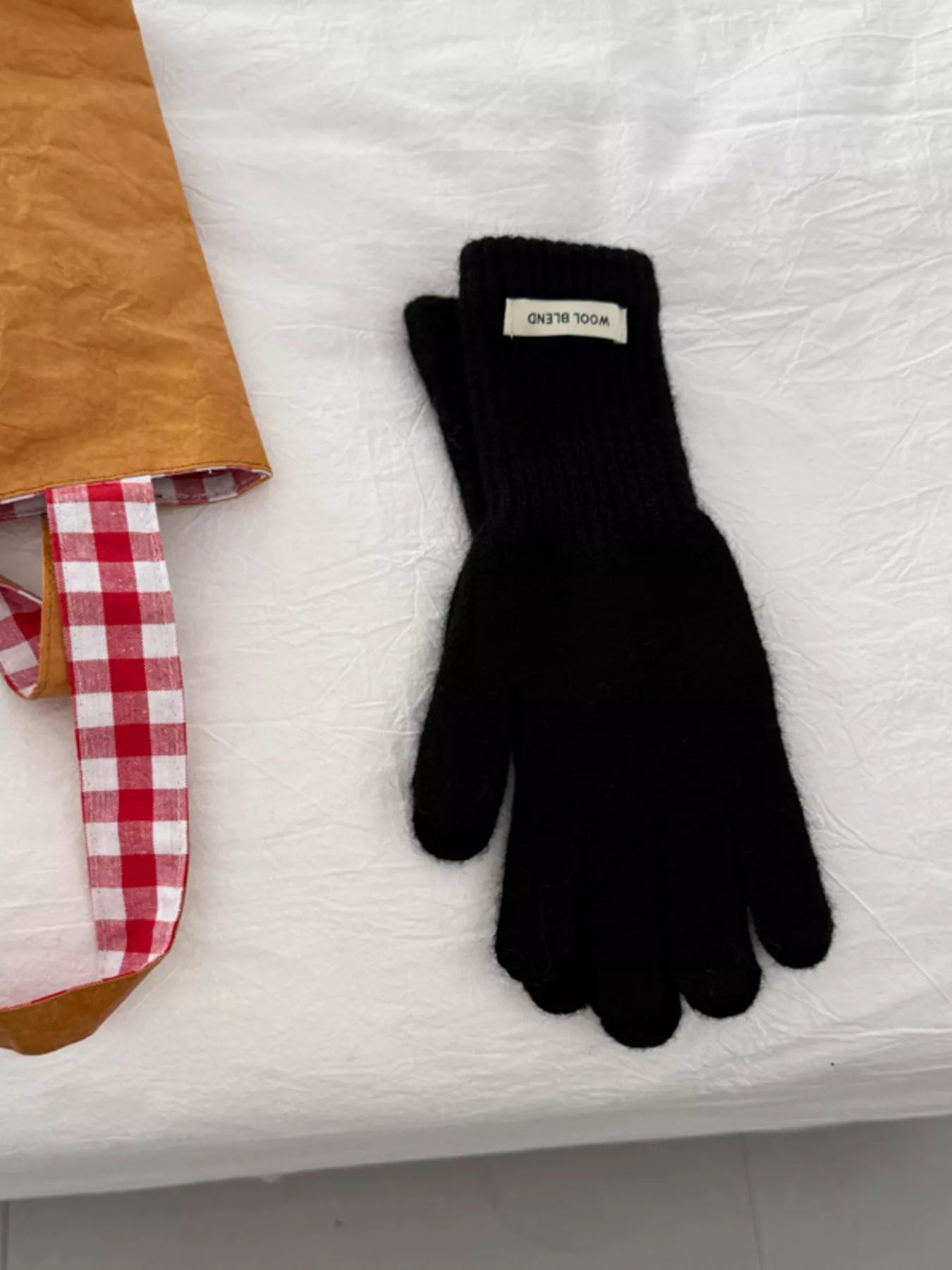 a43c28ebb78f4d62bdee1d569d9f7d6f-Max-Origin