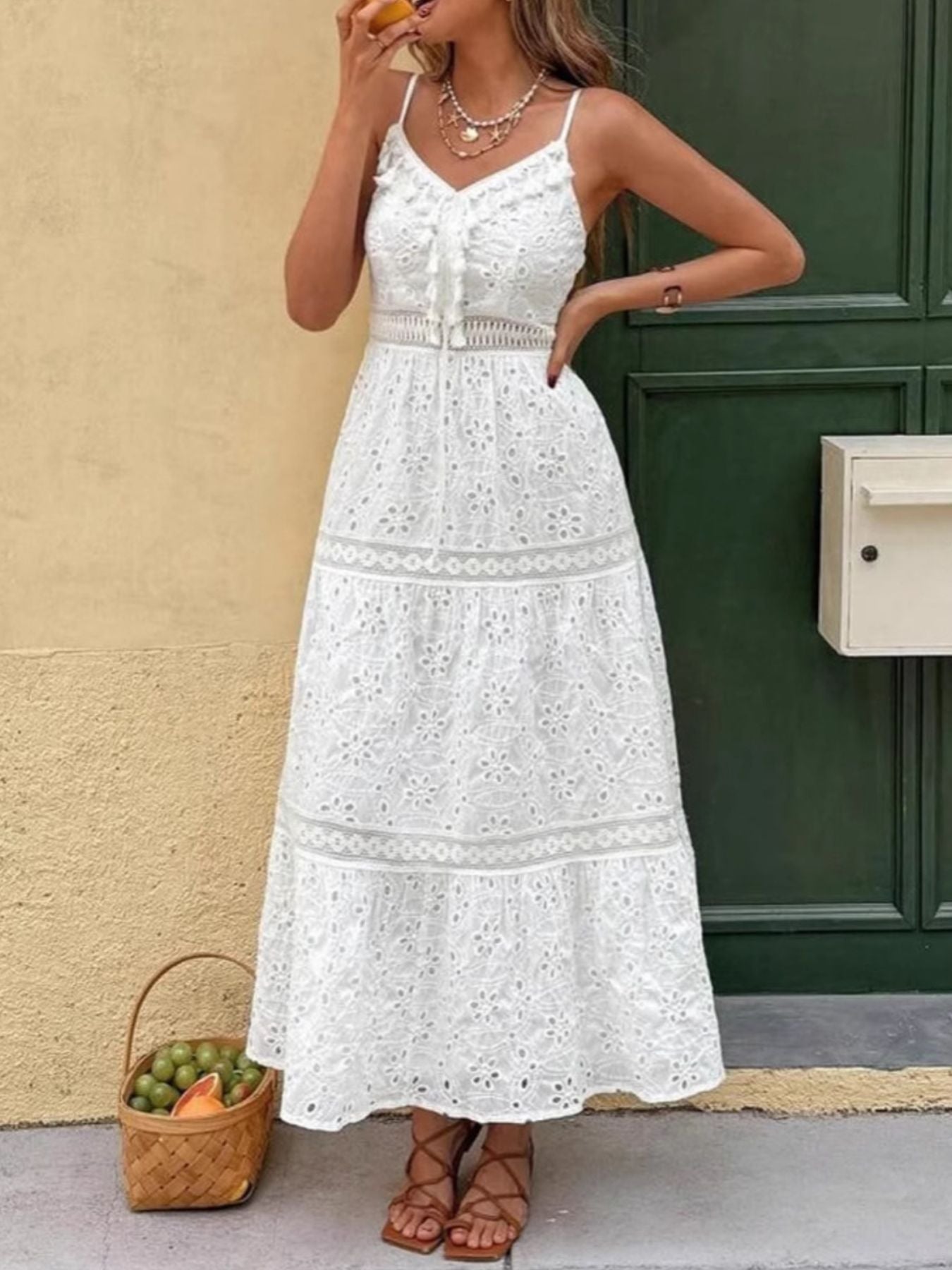 b9e0ae1f-e654-4695-90ab-d5d835dc4b0d-Max