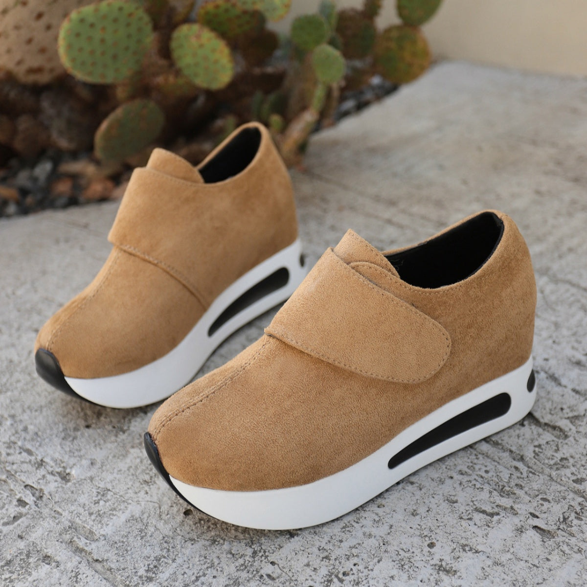 e7f3a8af-3f10-4e5c-9505-d56fbd879c22-Max