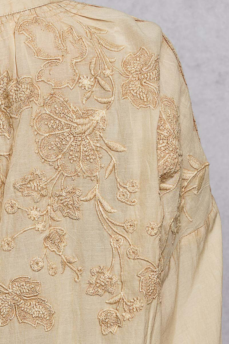 f4cb984c-ce4d-4626-8832-3be5a9b4da3a-Max